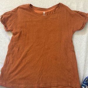 Earthy linen Kindred Bravely nursing tee